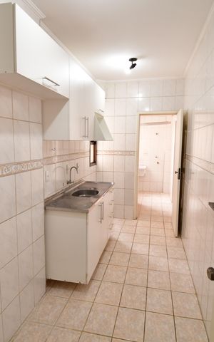 Apartamento à venda com 75m², 3 quartos e 2 vagasCozinha