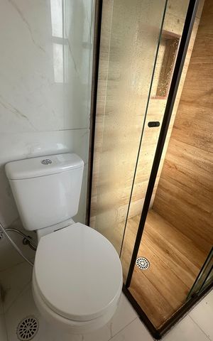 Apartamento à venda com 71m², 2 quartos e 1 vaga Apartamento à venda com 71m², 2 quartos e 1 vagaBanheiro da Suíte