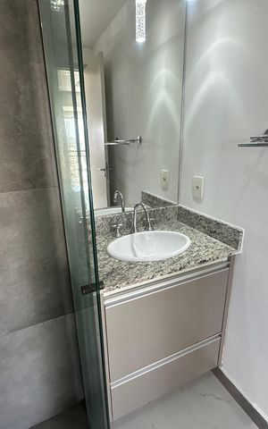 Apartamento à venda com 71m², 2 quartos e 1 vaga Apartamento à venda com 71m², 2 quartos e 1 vagaBanheiro
