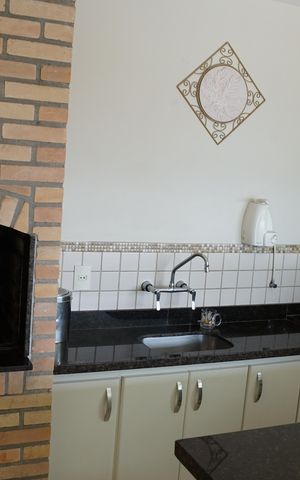 Apartamento à venda com 190m², 3 quartos e 4 vagasÁrea gourmet churrasqueira