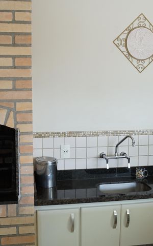 Apartamento à venda com 190m², 3 quartos e 4 vagasÁrea gourmet churrasqueira