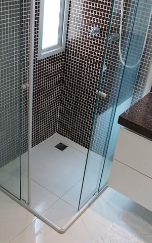 Apartamento à venda com 190m², 3 quartos e 4 vagasBanheiro 1