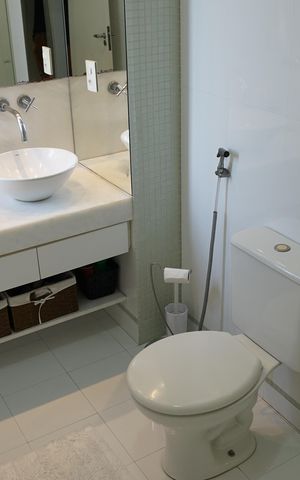 Apartamento à venda com 190m², 3 quartos e 4 vagasBanheiro 2