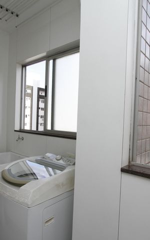 Apartamento à venda com 140m², 4 quartos e 2 vagasÁrea de Serviço