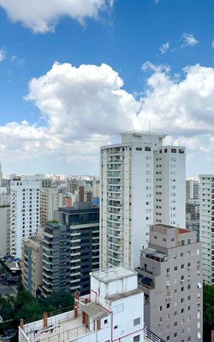 Apartamento à venda com 165m², 2 quartos e 3 vagas Apartamento à venda com 165m², 2 quartos e 3 vagasVista da Varanda