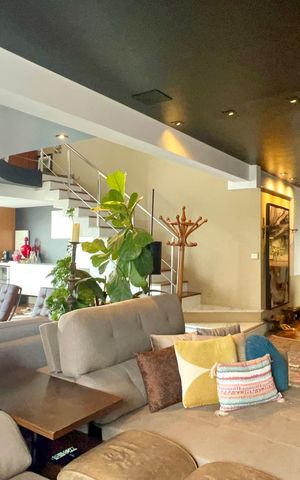 Apartamento à venda com 165m², 2 quartos e 3 vagas Apartamento à venda com 165m², 2 quartos e 3 vagasSala