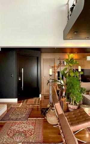 Apartamento à venda com 165m², 2 quartos e 3 vagas Apartamento à venda com 165m², 2 quartos e 3 vagasSala