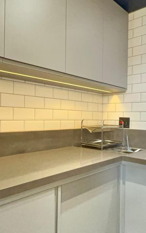 Apartamento à venda com 165m², 2 quartos e 3 vagas Apartamento à venda com 165m², 2 quartos e 3 vagasCozinha