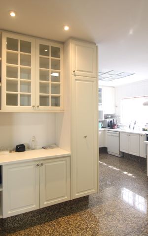 Casa para alugar com 367m², 5 quartos e 4 vagasCozinha