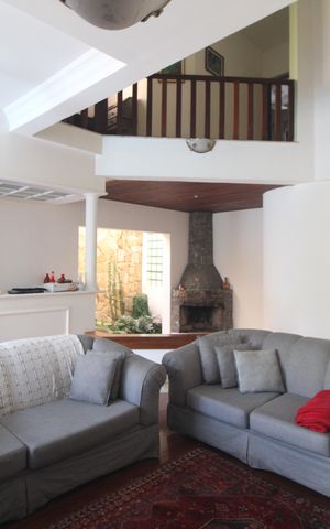 Casa para alugar com 367m², 5 quartos e 4 vagasSala