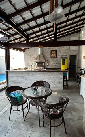 Casa de condomínio à venda com 400m², 4 quartos e 5 vagasEspaço Gourmet