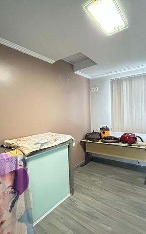 Casa de condomínio à venda com 400m², 4 quartos e 5 vagasQuarto 2