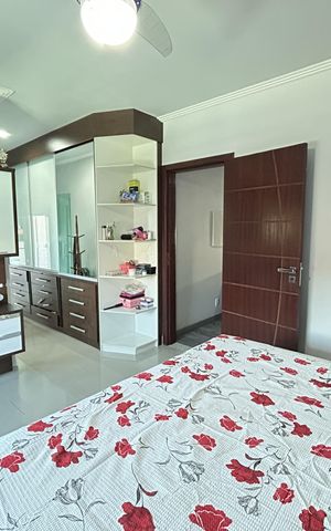 Casa de condomínio à venda com 400m², 4 quartos e 5 vagasQuarto 1 - Suíte