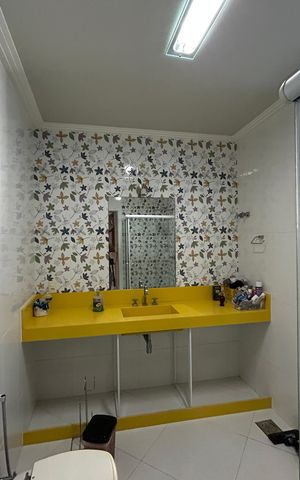 Casa de condomínio à venda com 400m², 4 quartos e 5 vagasBanheiro Social