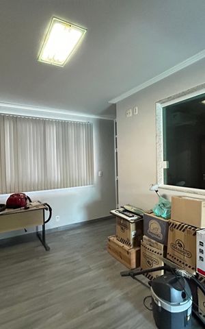 Casa de condomínio à venda com 400m², 4 quartos e 5 vagasQuarto 2