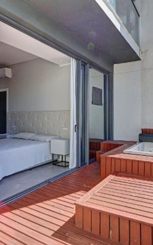 Apartamento à venda com 57m², 1 quarto e 2 vagas Apartamento à venda com 57m², 1 quarto e 2 vagasVaranda