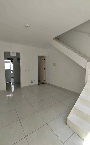 Casa de condomínio para alugar com 65m², 2 quartos e 1 vaga Casa de condomínio para alugar com 65m², 2 quartos e 1 vagaSala