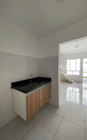 Casa de condomínio para alugar com 65m², 2 quartos e 1 vaga Casa de condomínio para alugar com 65m², 2 quartos e 1 vagaCozinha
