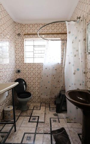Casa para alugar com 200m², 4 quartos e 2 vagasBanheiro