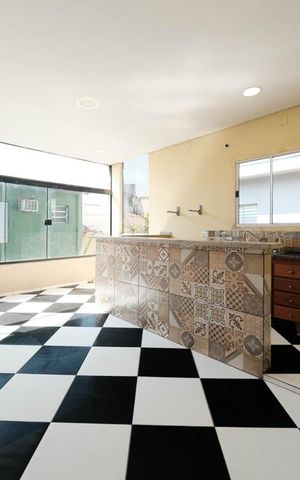 Casa para alugar com 200m², 4 quartos e 2 vagasÁrea gourmet
