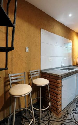 Casa para alugar com 200m², 4 quartos e 2 vagasEdícula