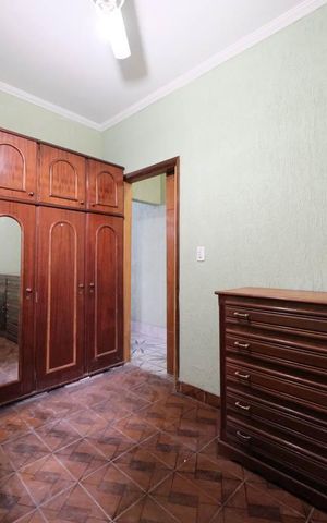 Casa para alugar com 200m², 4 quartos e 2 vagasQuarto