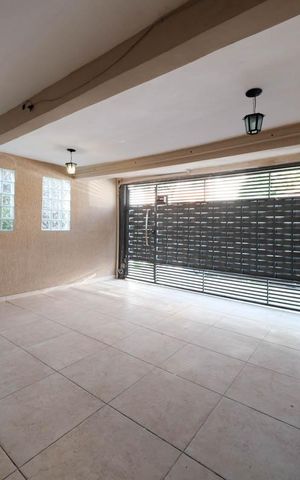 Casa para alugar com 200m², 4 quartos e 2 vagasGaragem