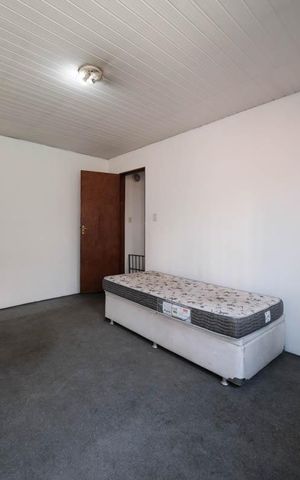Casa para alugar com 200m², 4 quartos e 2 vagasEdícula