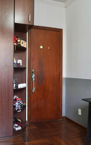 Casa à venda com 210m², 3 quartos e 3 vagas Casa à venda com 210m², 3 quartos e 3 vagasQuarto 1