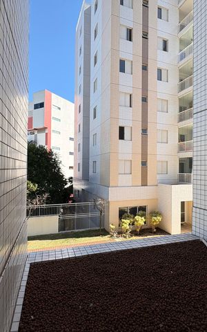 Apartamento à venda com 71m², 3 quartos e 1 vaga Apartamento à venda com 71m², 3 quartos e 1 vagaVista da Área de serviço