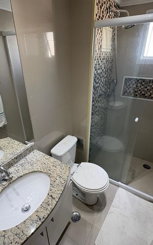 Apartamento à venda com 71m², 3 quartos e 1 vaga Apartamento à venda com 71m², 3 quartos e 1 vagaBanheiro da Suíte