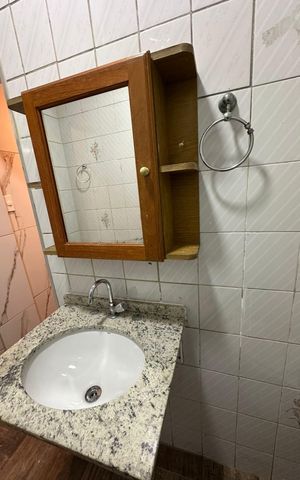 Casa para alugar com 90m², 1 quarto e sem vaga Casa para alugar com 90m², 1 quarto e sem vagaBanheiro