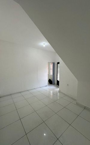 Casa para alugar com 90m², 1 quarto e sem vaga Casa para alugar com 90m², 1 quarto e sem vagaSala/Quarto