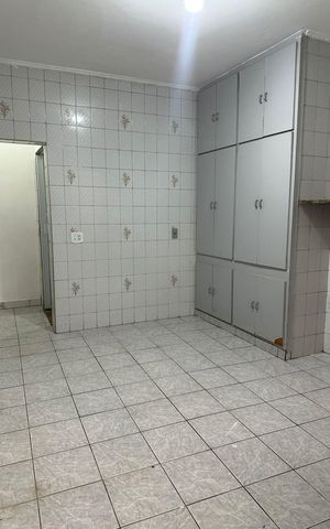 Casa para alugar com 90m², 1 quarto e sem vaga Casa para alugar com 90m², 1 quarto e sem vagaCozinha