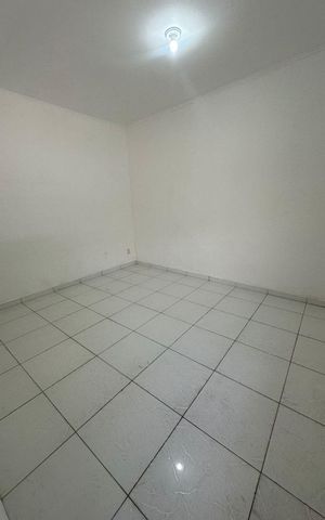 Casa para alugar com 90m², 1 quarto e sem vaga Casa para alugar com 90m², 1 quarto e sem vagaSala/Quarto