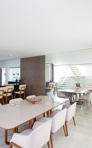 Casa à venda com 230m², 5 quartos e 3 vagasSala de Jantar