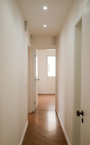 Apartamento à venda com 84m², 2 quartos e 1 vagaCorredor
