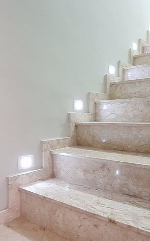 Apartamento à venda com 102m², 2 quartos e 1 vaga Apartamento à venda com 102m², 2 quartos e 1 vagaAcesso interno a cobertura