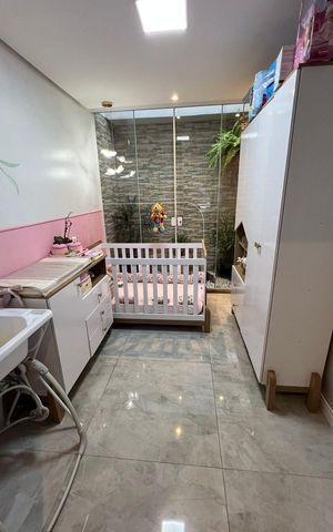 Casa à venda com 220m², 3 quartos e 4 vagas Casa à venda com 220m², 3 quartos e 4 vagasQuarto 3
