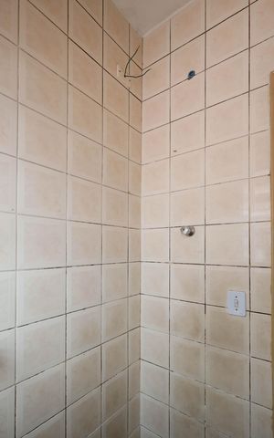 Casa para alugar com 77m², 2 quartos e sem vaga Casa para alugar com 77m², 2 quartos e sem vagaBanheiro 2
