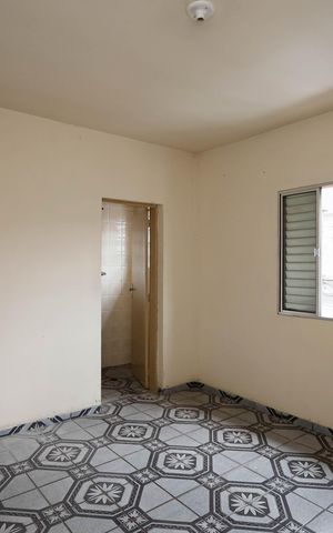 Casa para alugar com 77m², 2 quartos e sem vaga Casa para alugar com 77m², 2 quartos e sem vagaSuíte