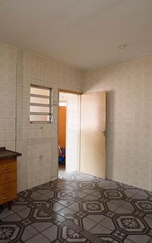 Casa para alugar com 77m², 2 quartos e sem vaga Casa para alugar com 77m², 2 quartos e sem vagaCozinha