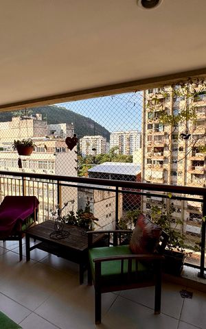 Apartamento à venda com 100m², 3 quartos e 1 vaga