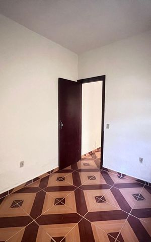 Casa para alugar com 40m², 1 quarto e sem vaga