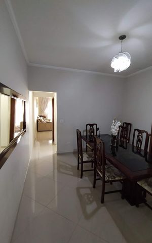 Casa à venda com 204m², 3 quartos e 6 vagas Casa à venda com 204m², 3 quartos e 6 vagasSala de Jantar