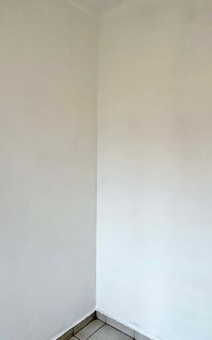 Apartamento para alugar com 140m², 3 quartos e sem vaga Apartamento para alugar com 140m², 3 quartos e sem vagaDespensa