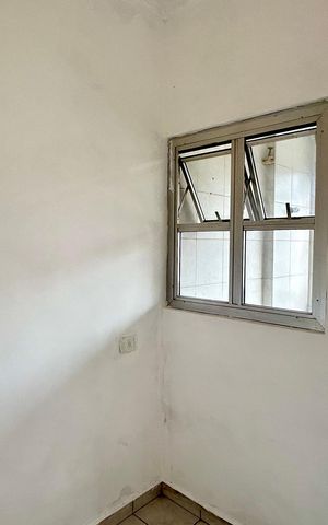 Apartamento para alugar com 140m², 3 quartos e sem vaga Apartamento para alugar com 140m², 3 quartos e sem vagaDespensa