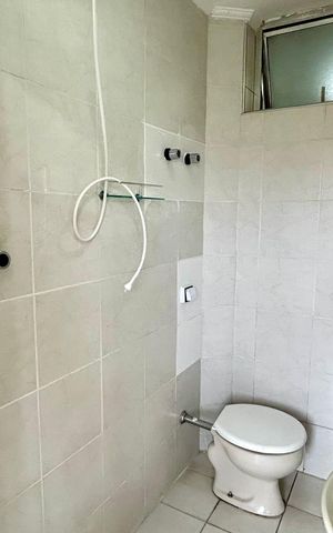 Apartamento para alugar com 140m², 3 quartos e sem vaga Apartamento para alugar com 140m², 3 quartos e sem vagaBanheiro 3