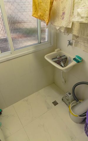 Apartamento à venda com 59m², 2 quartos e 1 vaga Apartamento à venda com 59m², 2 quartos e 1 vagaÁrea de serviço