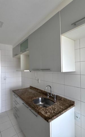 Apartamento à venda com 81m², 3 quartos e 1 vaga Apartamento à venda com 81m², 3 quartos e 1 vagaCozinha e Área de Serviço